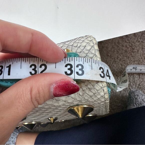 Be&D Turquoise Studded Gold  Hardware Textured Snakeskin Shoulder Handbag - Picture 5 of 15